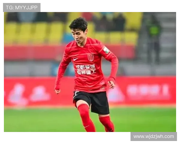 主力阵容出击亚冠蓉城迎战广岛韦世豪罗慕洛周定洋首发出场